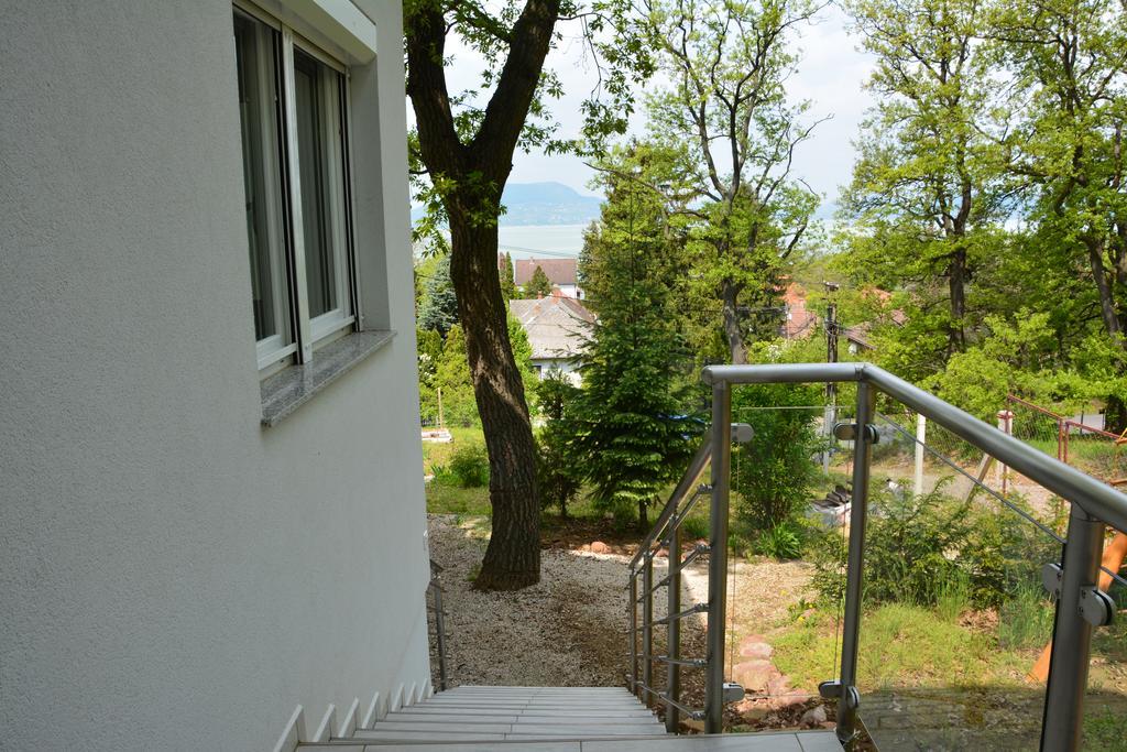 Hilltop Apartments Fonyód Esterno foto
